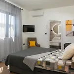 Nyaraló M By Interhome