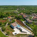 Nyaraló M By Interhome Krnica
